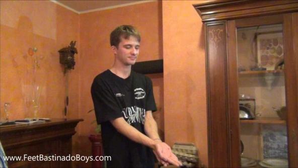 NOAH EDEN vf - (feet and spanking)