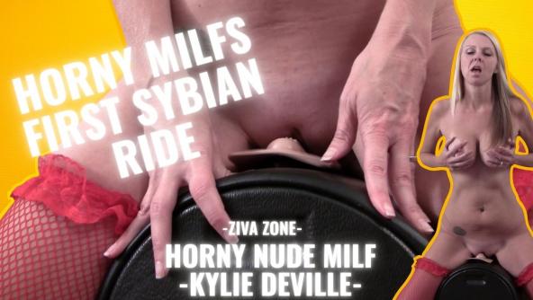 HD/ Kylie Deville - Horny MILF First Sybian Ride